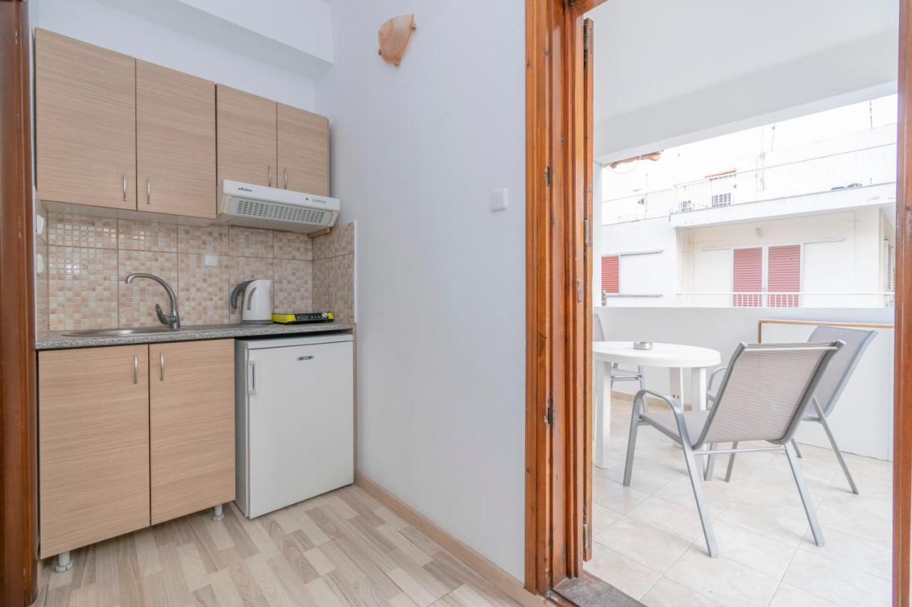 Sofias Studios East Home Неос-Мармарас Екстер'єр фото